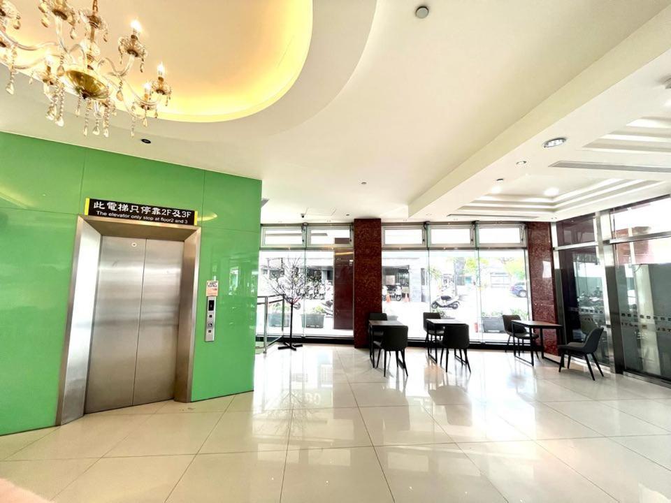 台南 铁道大饭店酒店 外观 照片